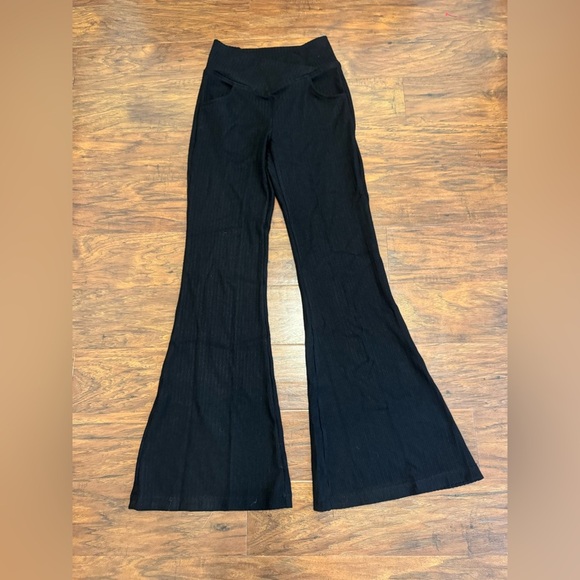 HALARA Pants - Halara Ribbed Knit Crossover High Waisted Pocket Casual Flare Pants NWT XS